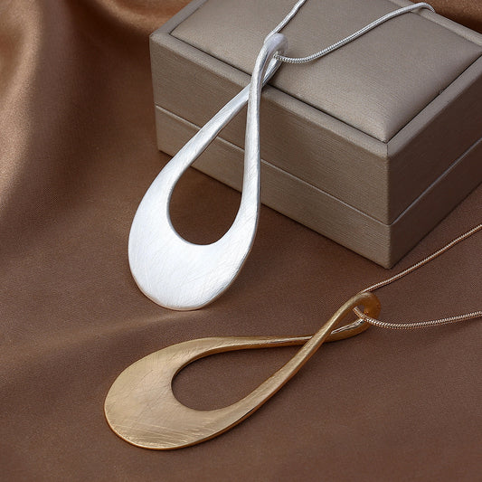 Teardrop Pendant Necklace