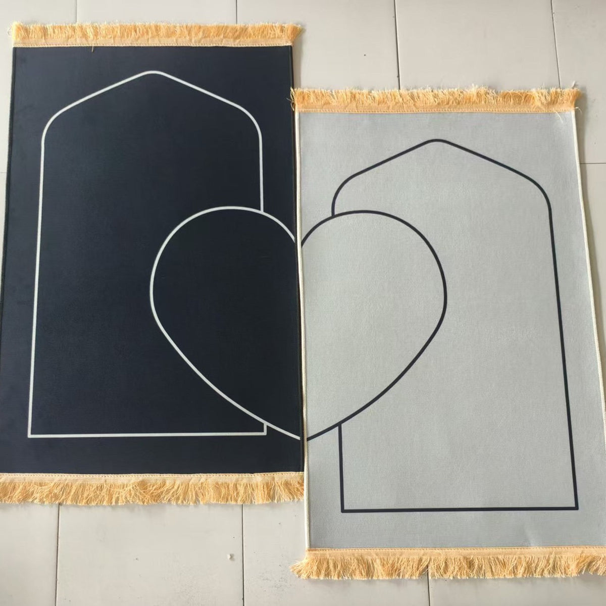 Couple Prayer Mat Set – Interlocking Velvet Sejadah for Two | Wedding & Eid Gift