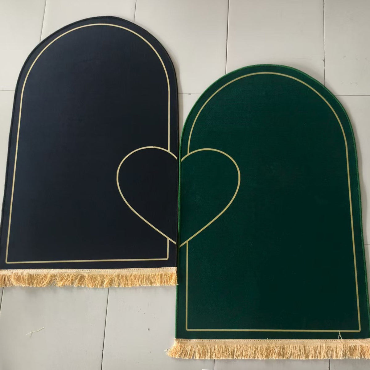 Couple Prayer Mat Set – Interlocking Velvet Sejadah for Two | Wedding & Eid Gift
